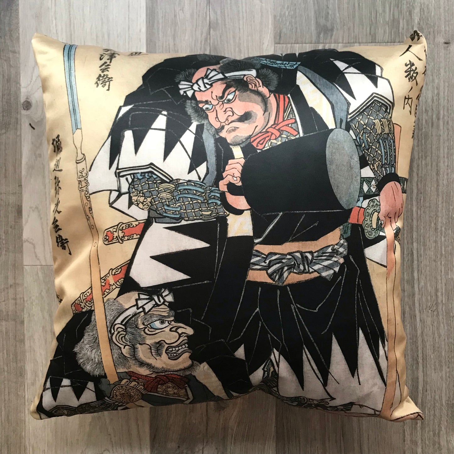 Portraits of Horibe Yatsubei and Horibe Yajibei.